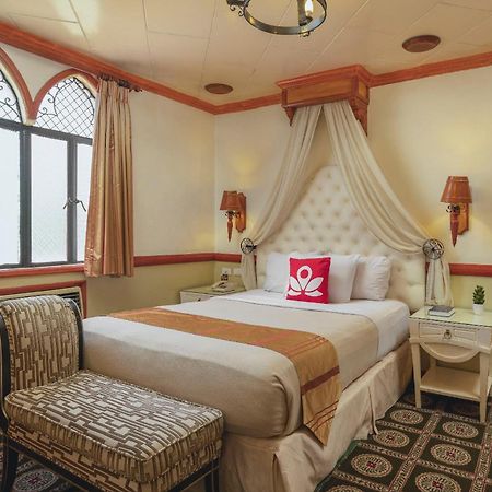 Zen Rooms Camelot Hotel Qc Кесон Сити Екстериор снимка