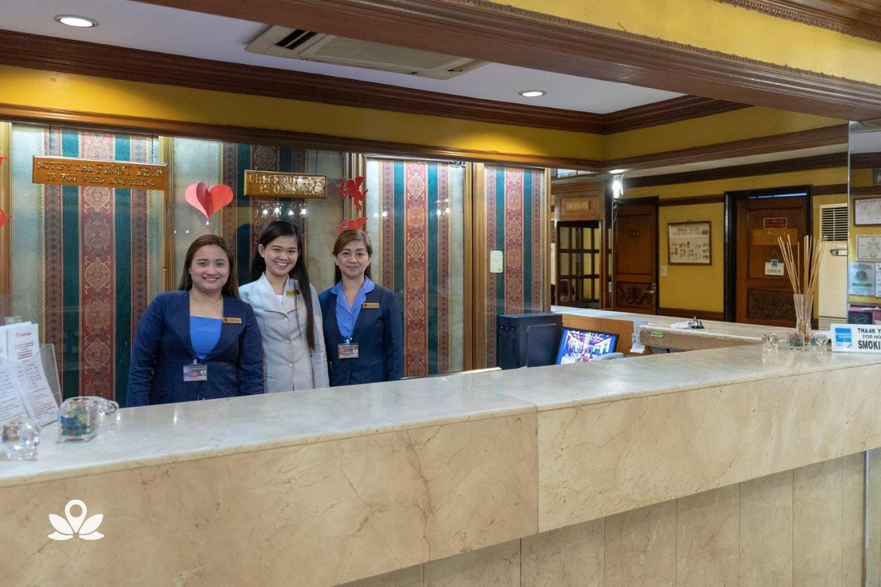 Zen Rooms Camelot Hotel Qc Кесон Сити Екстериор снимка